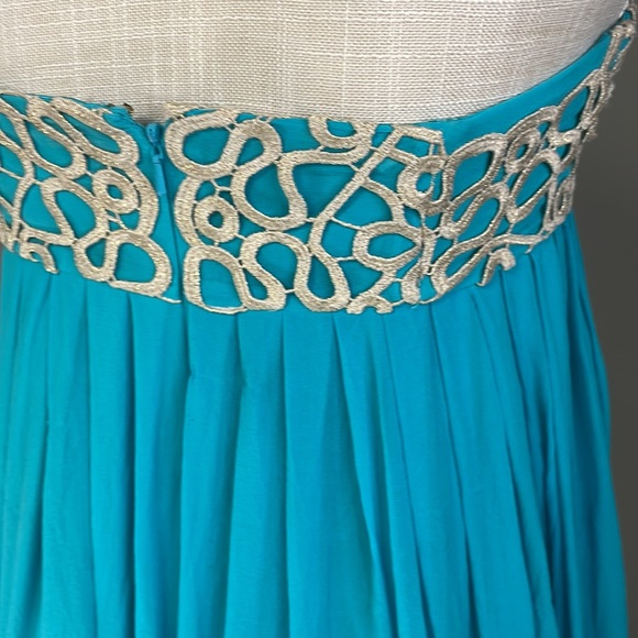 Lilly Pulitzer Aqua strapless dress. Pleated dress with gold accents on the top - Picture 5 of 8